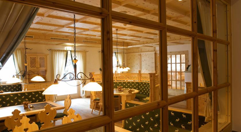 Hotel Alpen Residence Ервалд Екстериор снимка